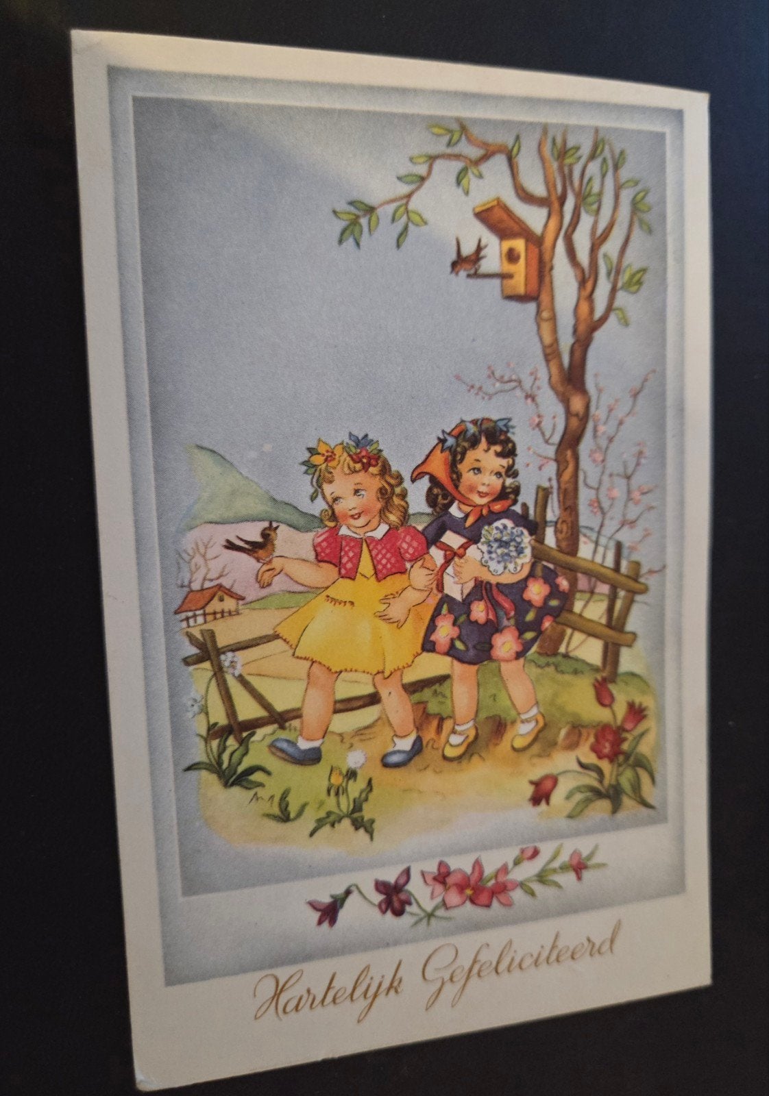 Hartelijk Gefeliciteerd - Meisjes met vogelhuisje, Verzamelen, Verzenden, 1940 tot 1960, Gelopen, Kinderen