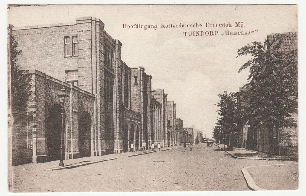 Rotterdam - Hoofdingang Rotterdamsche Droogdok Mij Heijplaat, Verzamelen, Ansichtkaarten | Nederland, Verzenden, 1920 tot 1940