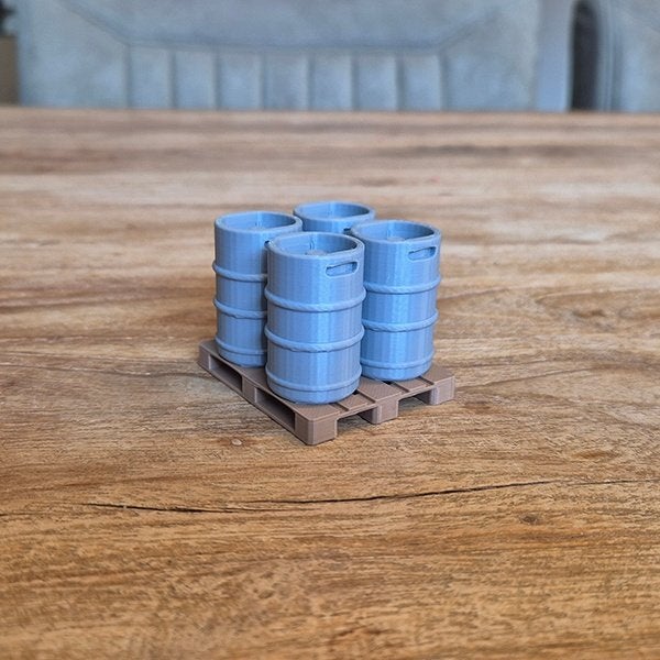 Pallet met Biervaten – 1-32, gepersonaliseerd op kleur, Ophalen of Verzenden, Nieuw, Bus of Vrachtwagen, Overige merken