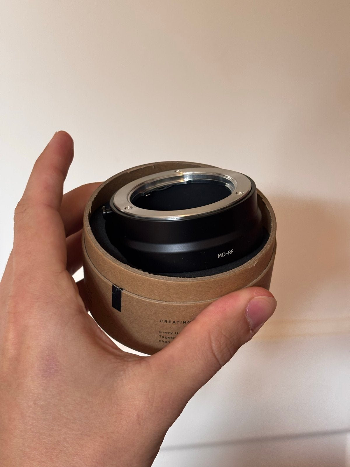 Urth MD-RF Lens Mount Adapter (Minolta MD naar Canon RF), Overige merken, Ophalen of Verzenden, Toebehoren, Handmatige focus