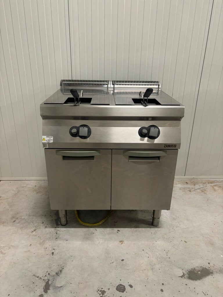 Zanussi Dubbele Gasfriteuse met Onderkast, Ophalen, 4 liter of meer, Zanussi, Zanussi