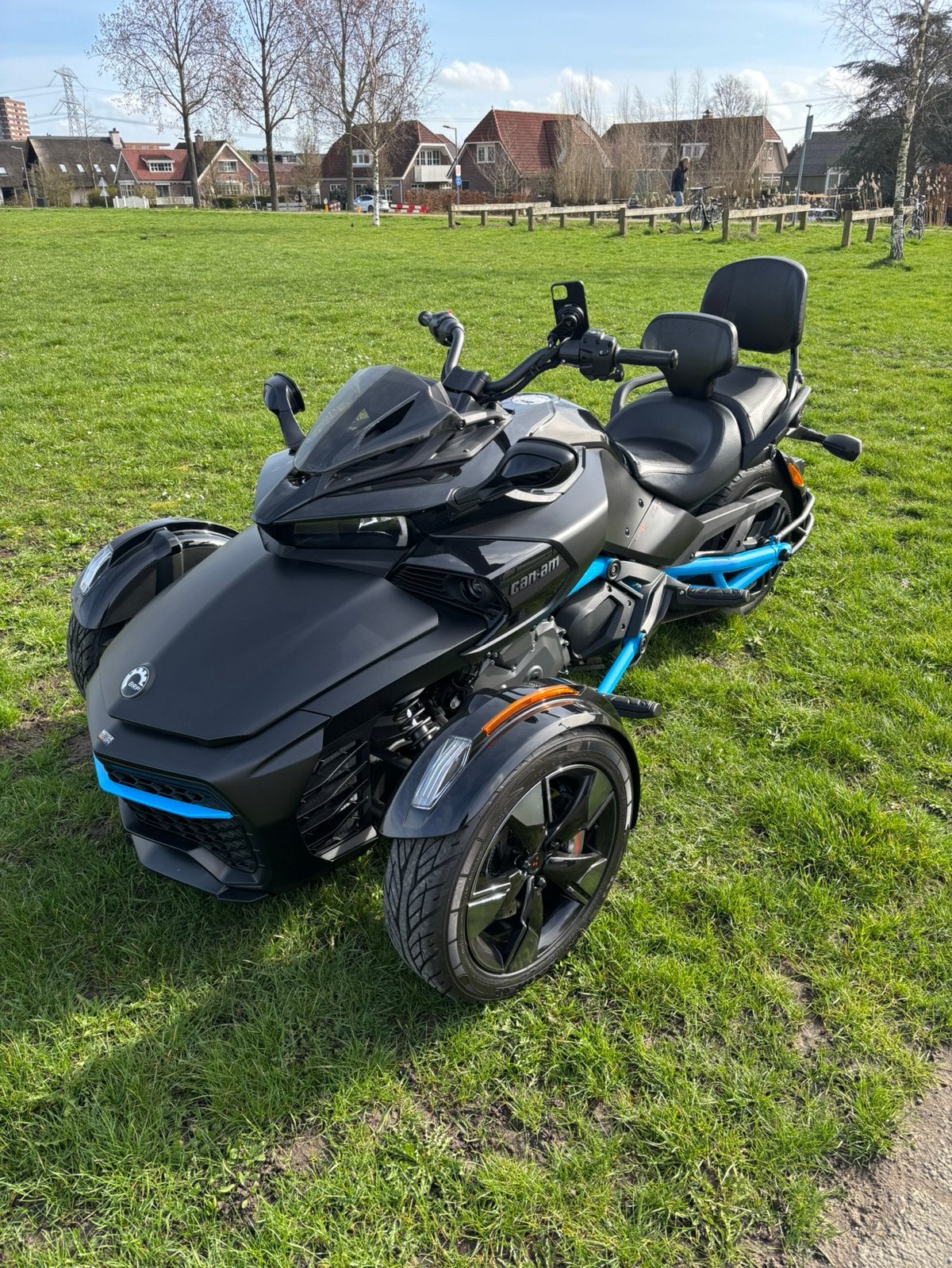Can-Am Spyder F3-S Special Series - Zwart/Blauw 1330cc, Motoren, Quads en Trikes, 3 cilinders, Meer dan 35 kW