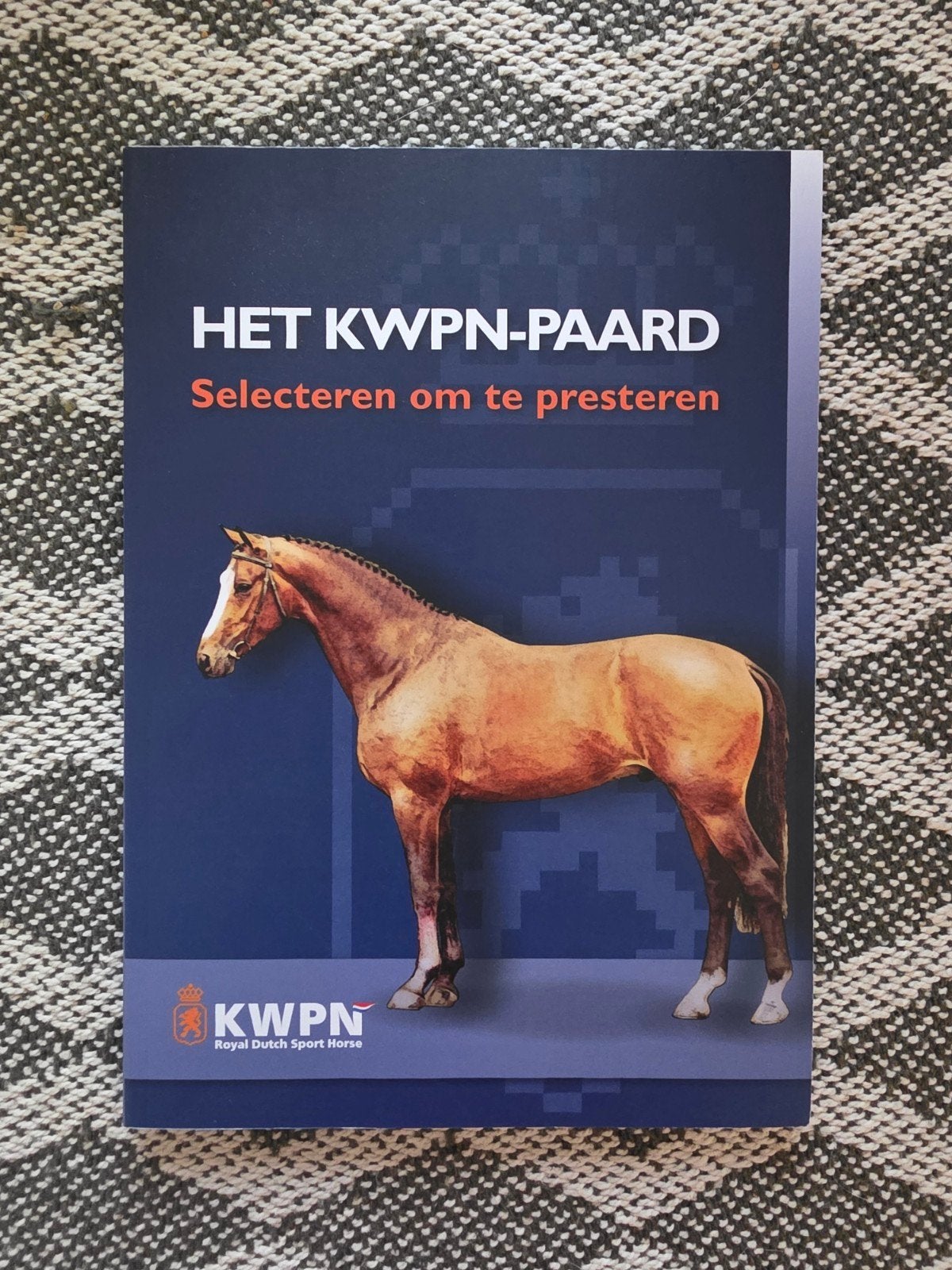 Ine van Deurzen - Het KWPN-paard, Ophalen of Verzenden, Zo goed als nieuw, Ine van Deurzen; Inez Kampman; Henk Dirksen; Arie Hamoen