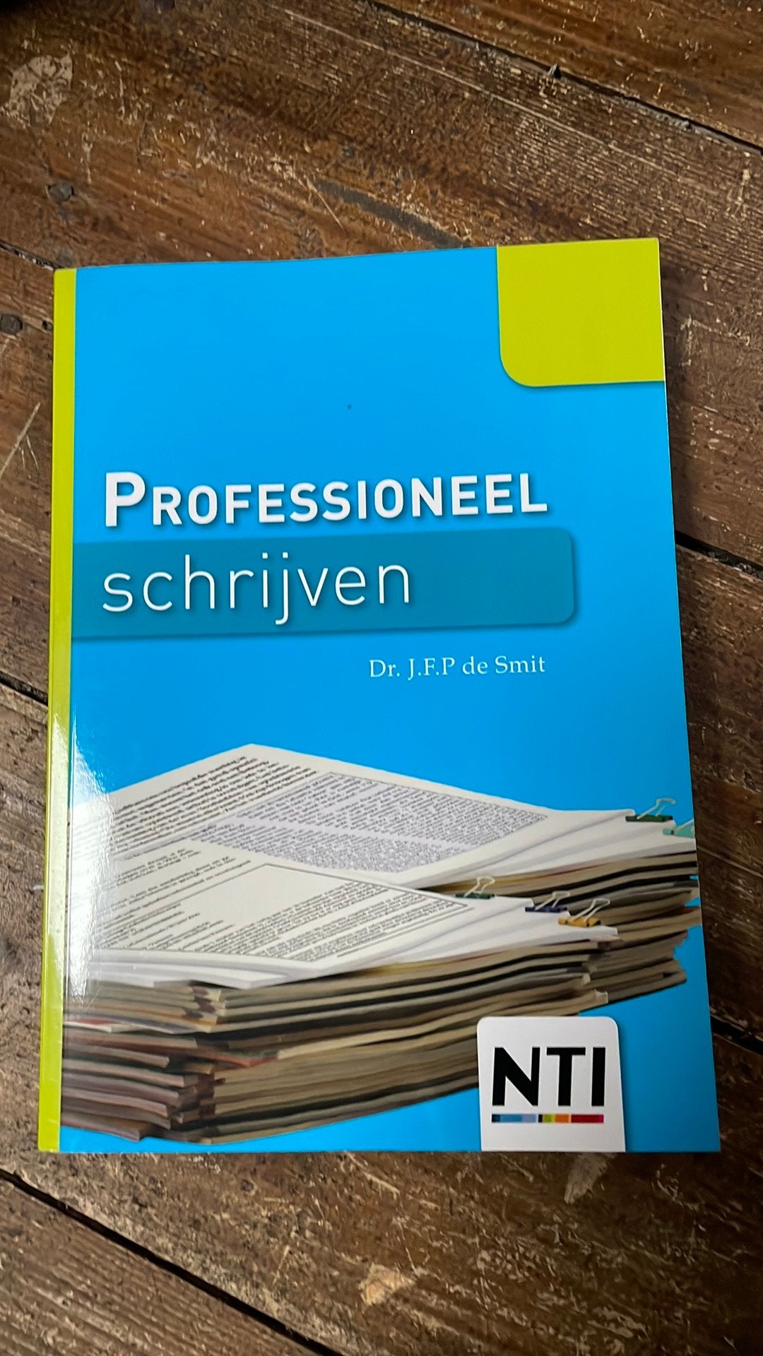 Professioneel schrijven nti, Boeken, Studieboeken en Cursussen, Ophalen, Zo goed als nieuw