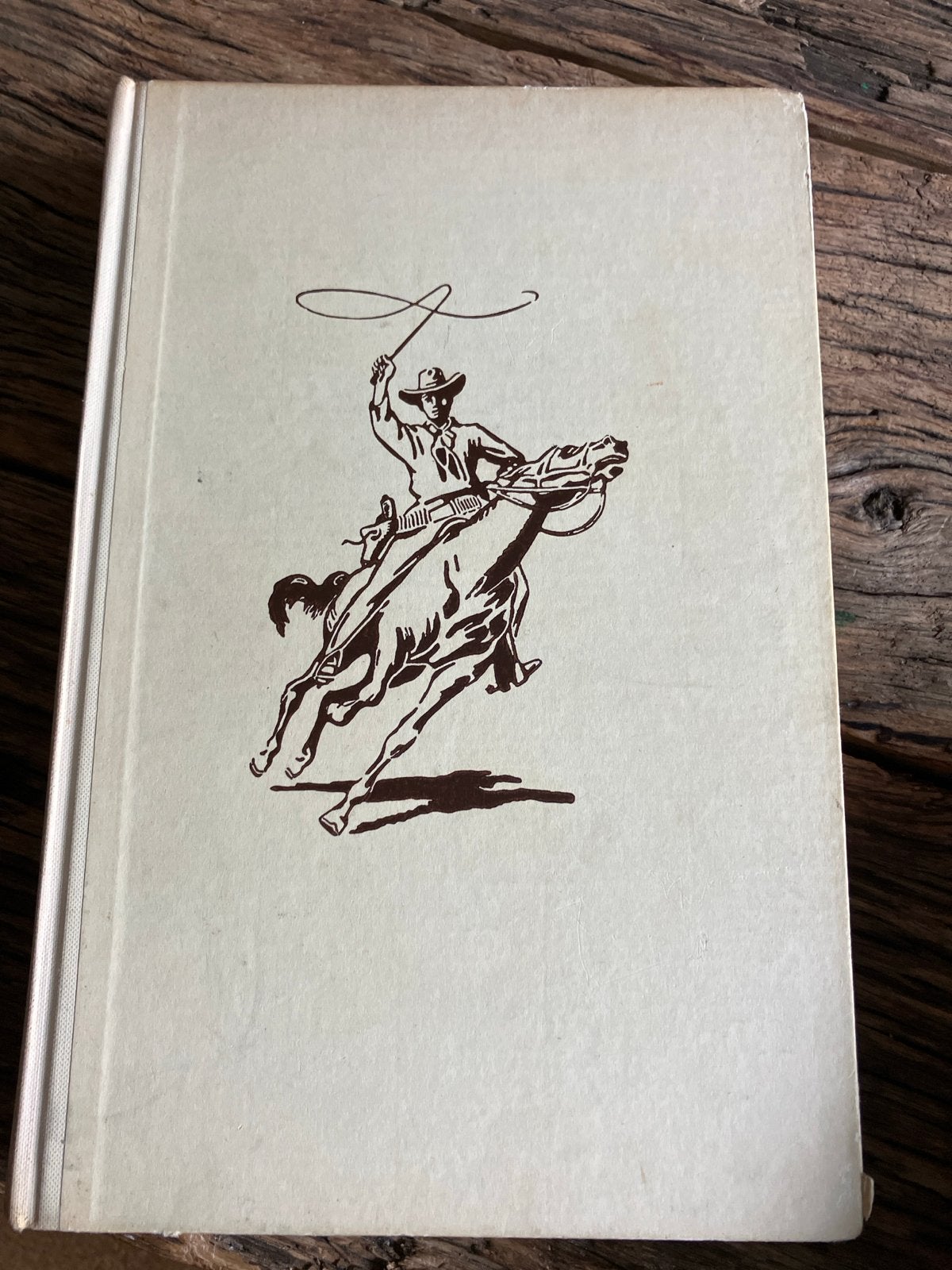 29. Good Luck, Arendsoog - Klassiek Western Boek, Ophalen of Verzenden, Gelezen
