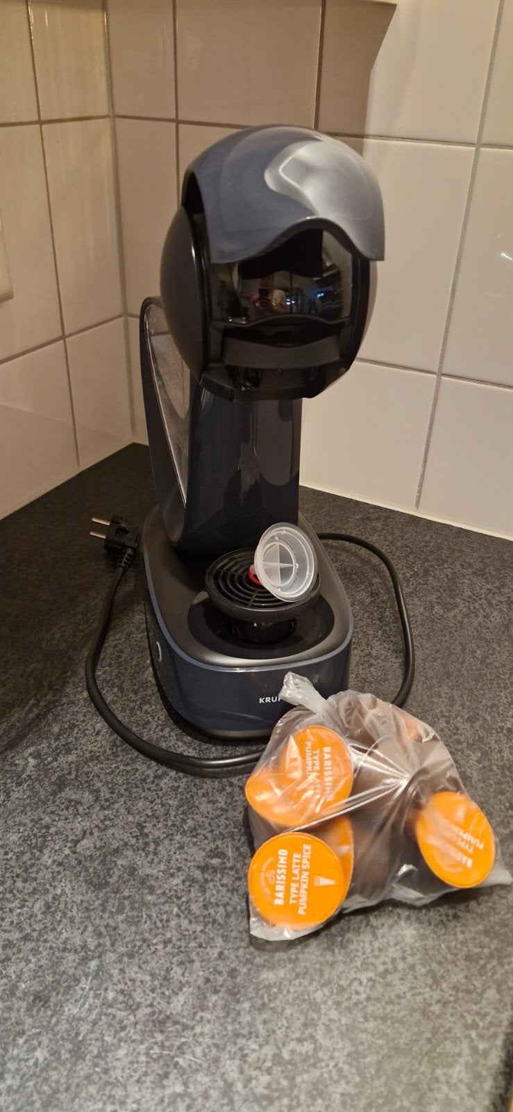 Dolce gusto, Ophalen, Zo goed als nieuw, Koffiemachine