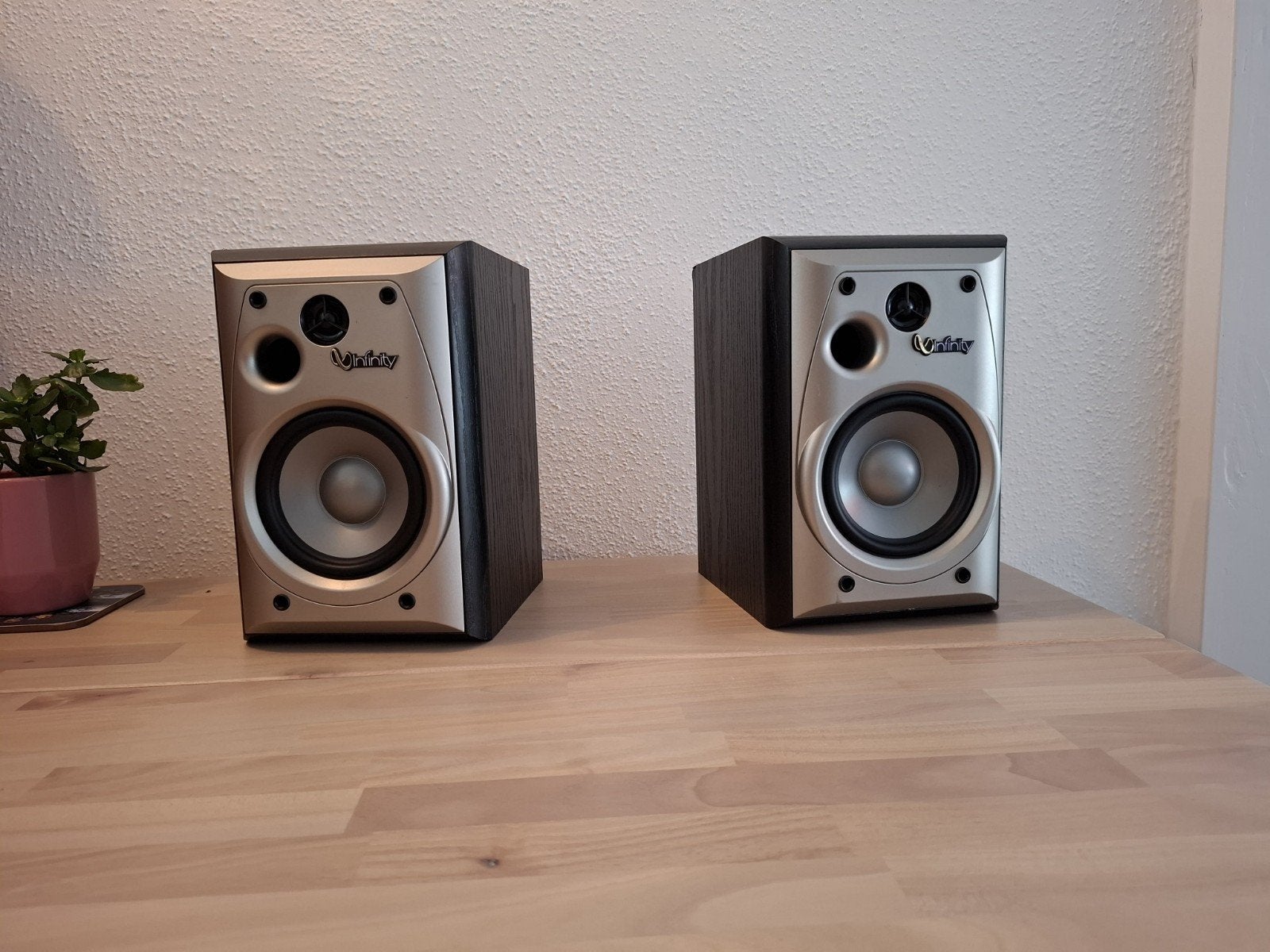 Infinity Alpha 5 Satellite Boekenplank Luidsprekers, Audio, Tv en Foto, Luidsprekers, Gebruikt, Ophalen of Verzenden, Geschikt voor surround/home cinema