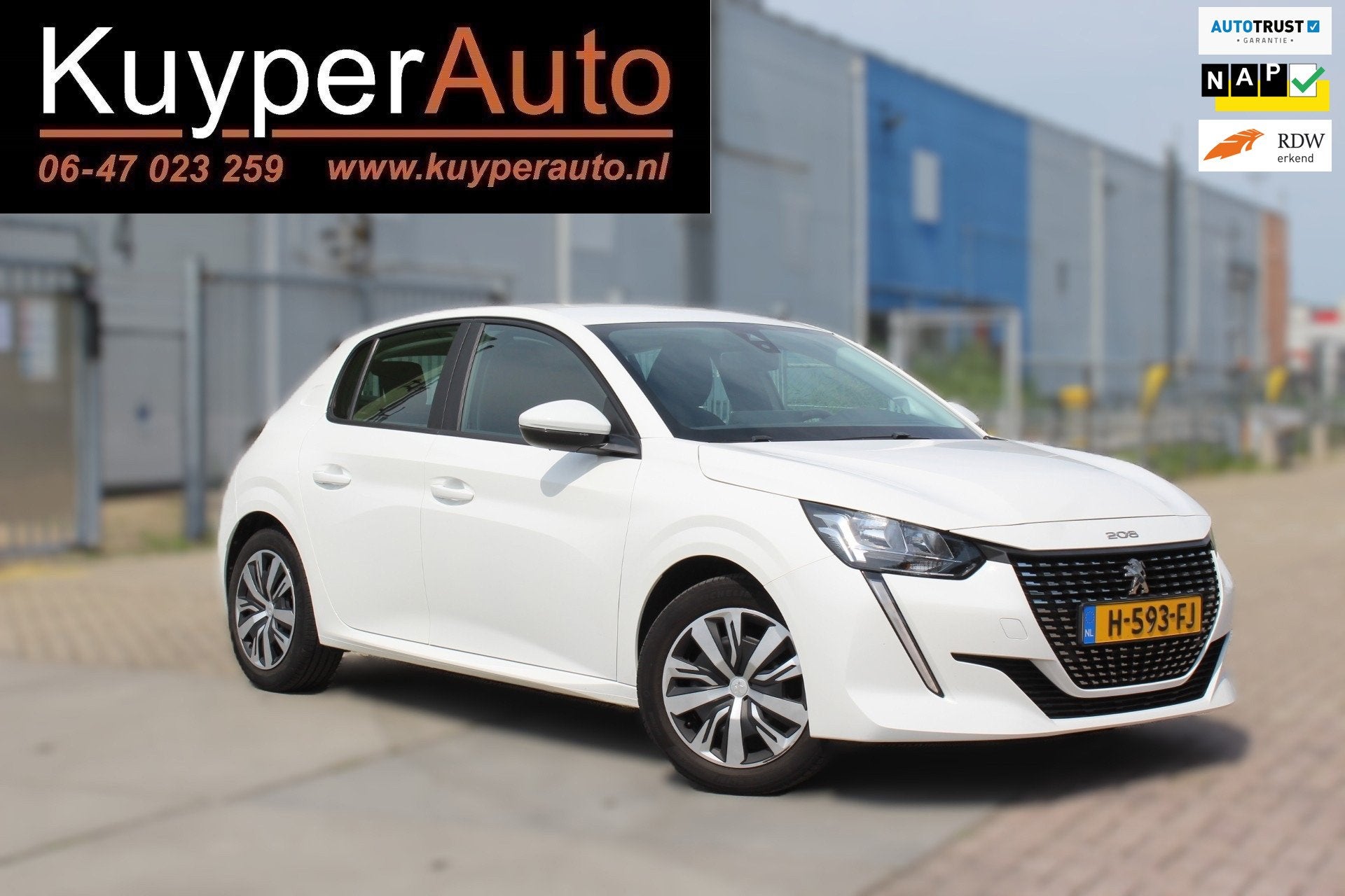 Peugeot 208 1.2 PureTech Active LAGE KM nap VOL OPTIES, Auto's, Voorwielaandrijving, Euro 6, 1199 cc, Wit
