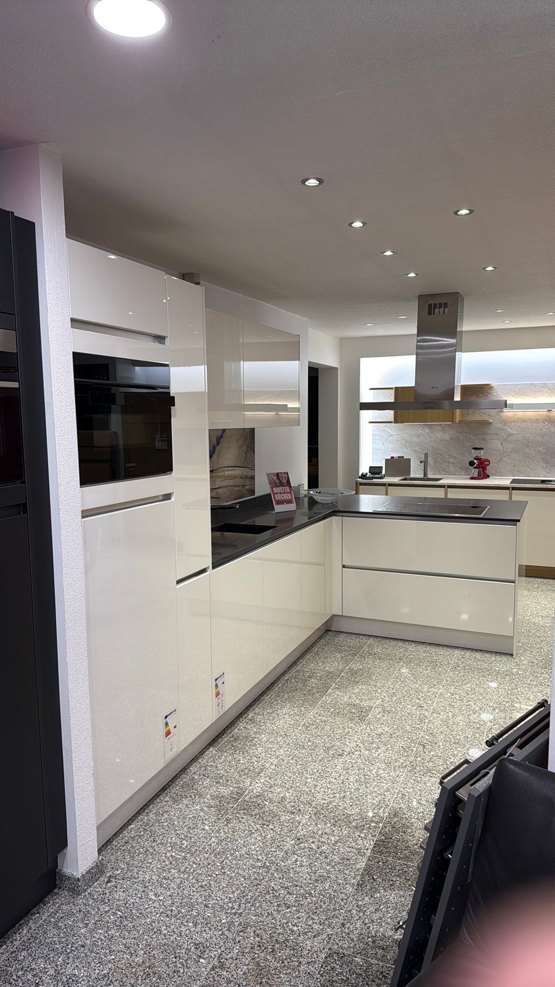 Showroom Keuken Häcker AV4030GL, Huis en Inrichting, Greeploos, Wit, Overige typen, Ophalen of Verzenden