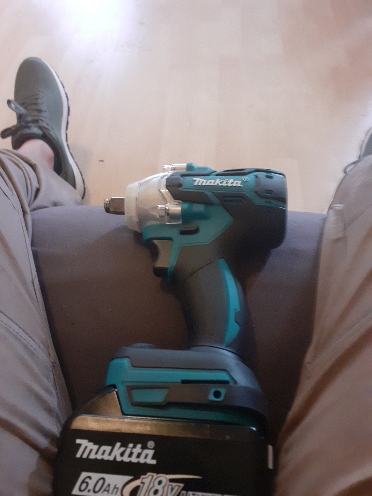 Makita 18V Accu Slagmoersleutel - Zo goed als nieuw, Doe-het-zelf en Verbouw, Gereedschap | Boormachines, 600 watt of meer, Variabele snelheid