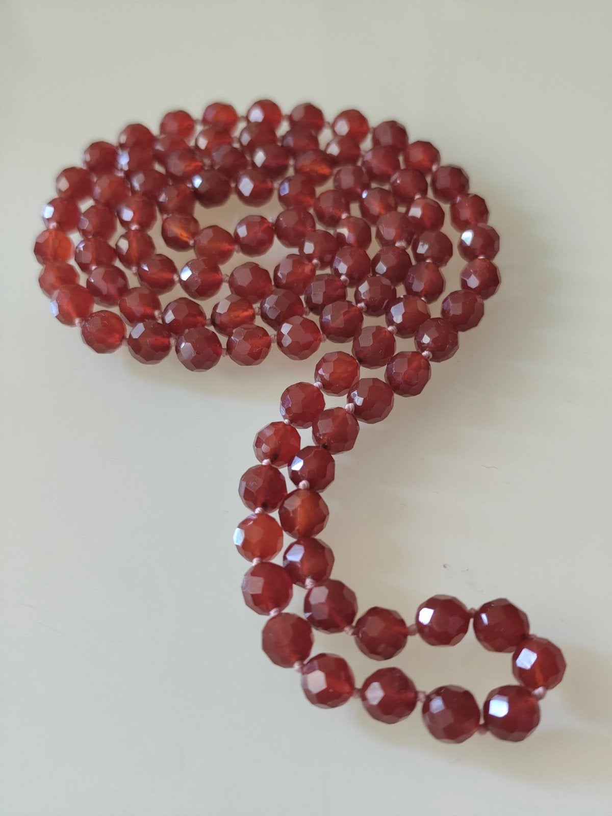 Handgeknoopt oranje-rood collier van hessoniet granaat 90 cm, Ophalen of Verzenden, Zo goed als nieuw, Overige kleuren, Overige materialen