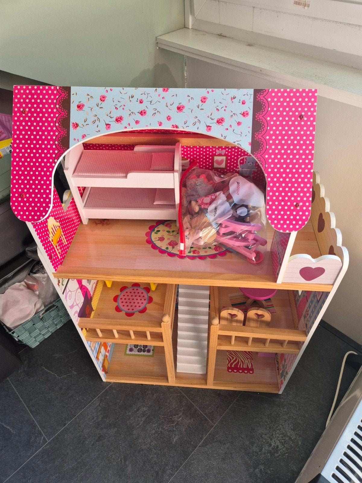 poppenhuis 90cm hoog