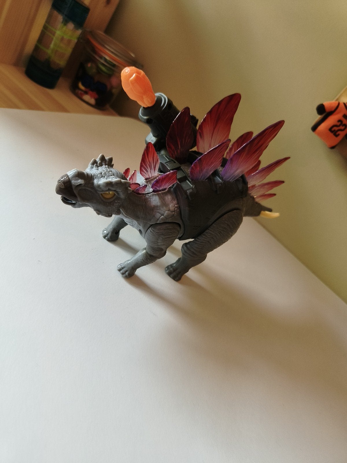 Robo Alive Dino Wars Stegosaurus, Dieren en Toebehoren, Bijen