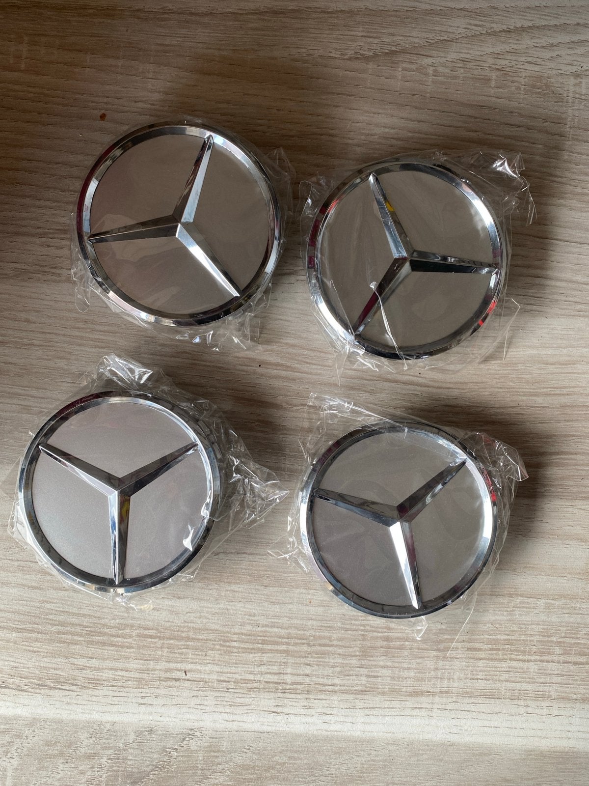 4x Nieuwe Mercedes-Benz Naafdoppen - Velg Emblemen, Ophalen of Verzenden, Nieuw
