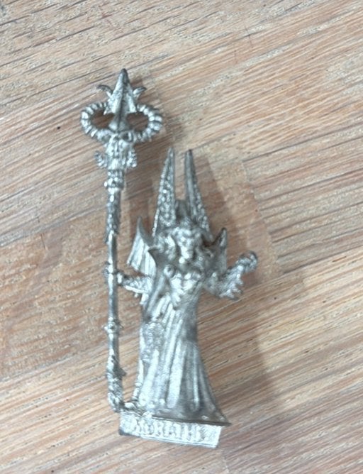Warhammer Dark Elf Sorceress Morathi (metal), Ophalen of Verzenden, Zo goed als nieuw, Warhammer