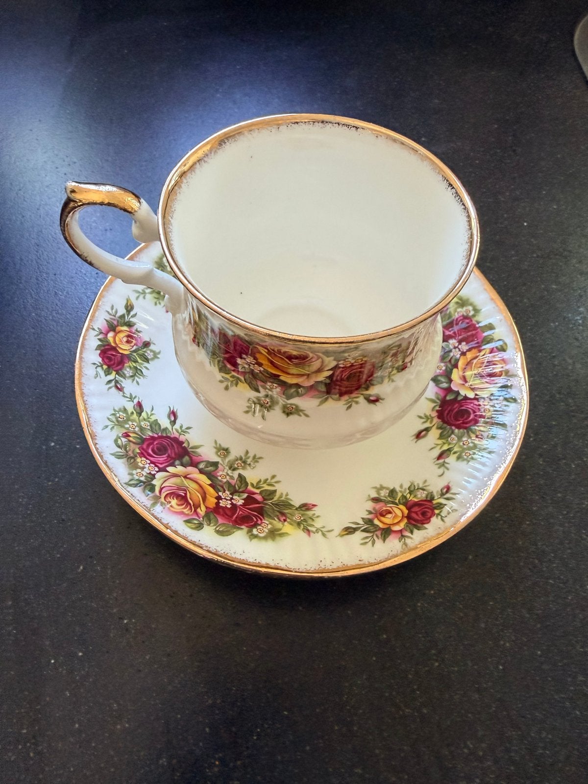 Queen's Rosina Bone China Theekop en Schotel - Rozen, Ophalen