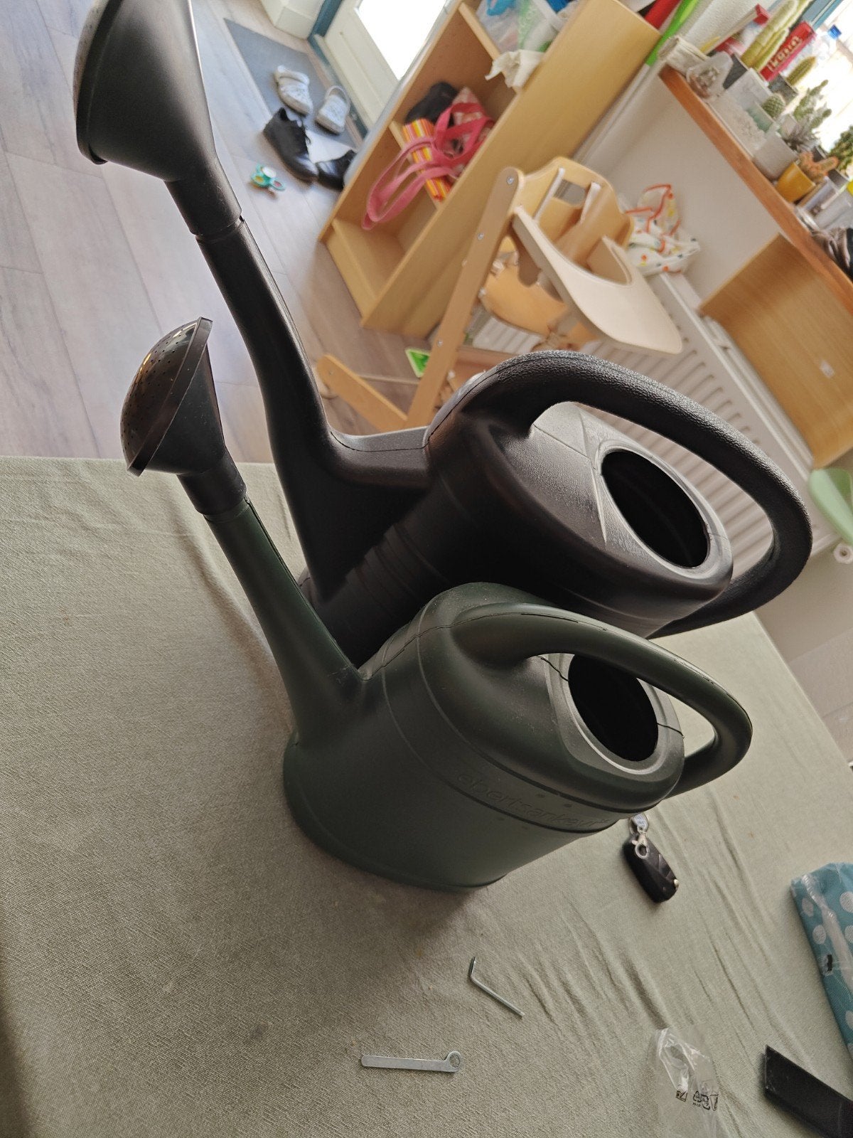 2x gieter incl. afneembare gietmond - 5 en 10 liter, Tuin en Terras, Ophalen of Verzenden, Zo goed als nieuw, Kunststof