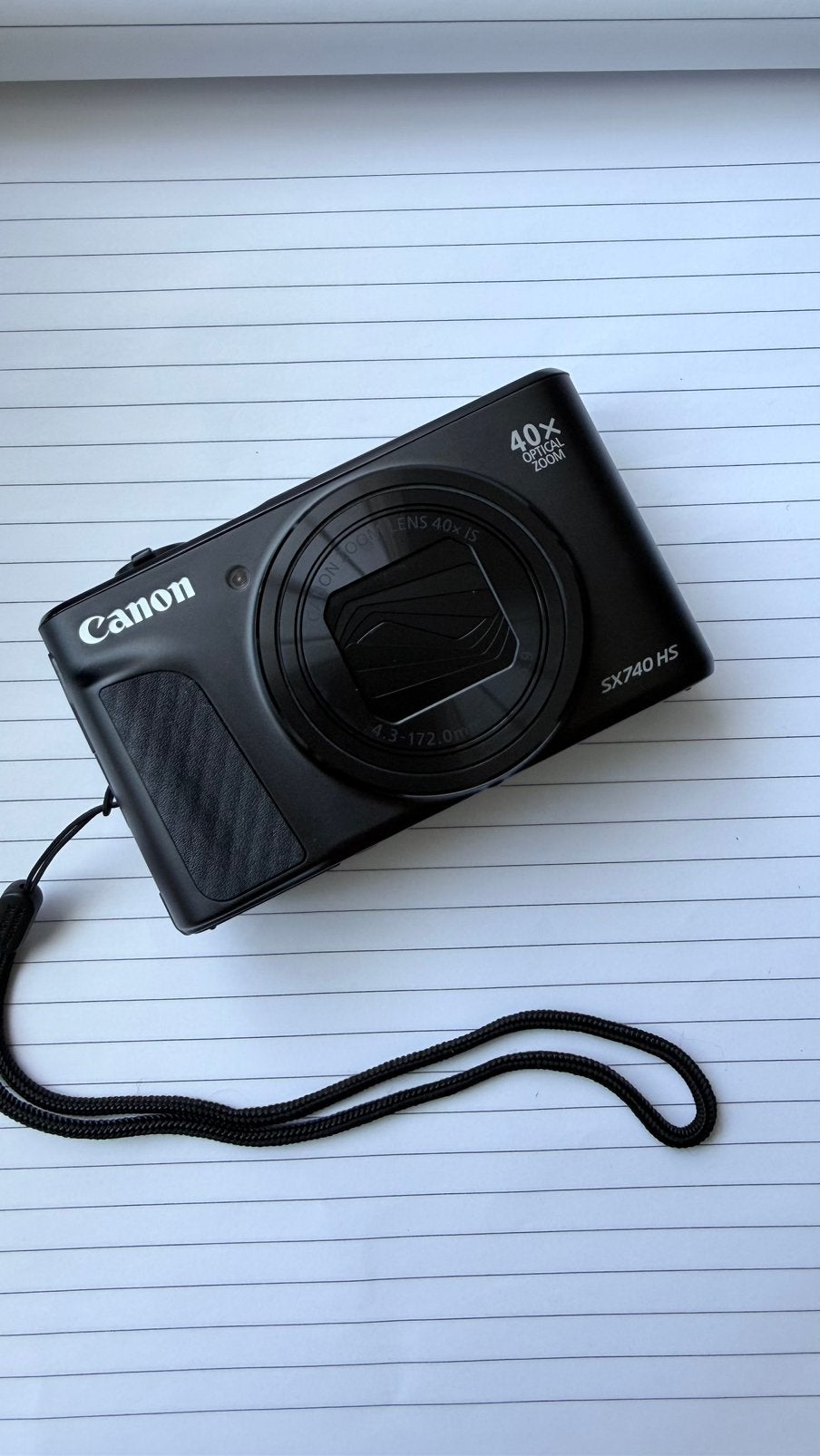 Met garantie- Vrijwel nieuwe CANON SX740HS, Audio, Tv en Foto, Fotocamera's Digitaal, Canon, Screenprotector, Ophalen of Verzenden
