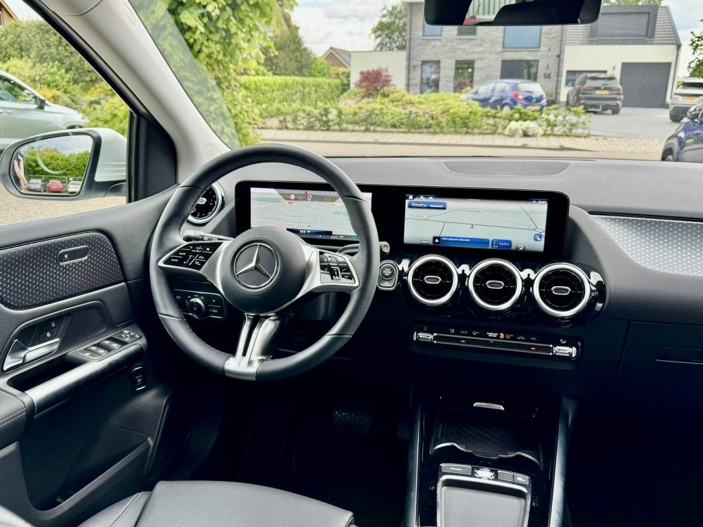 Mercedes-Benz B-Klasse 200 163PK Luxury Line Stoel/stuurverw, 745 kg, Gebruikt, Euro 6, 4 cilinders