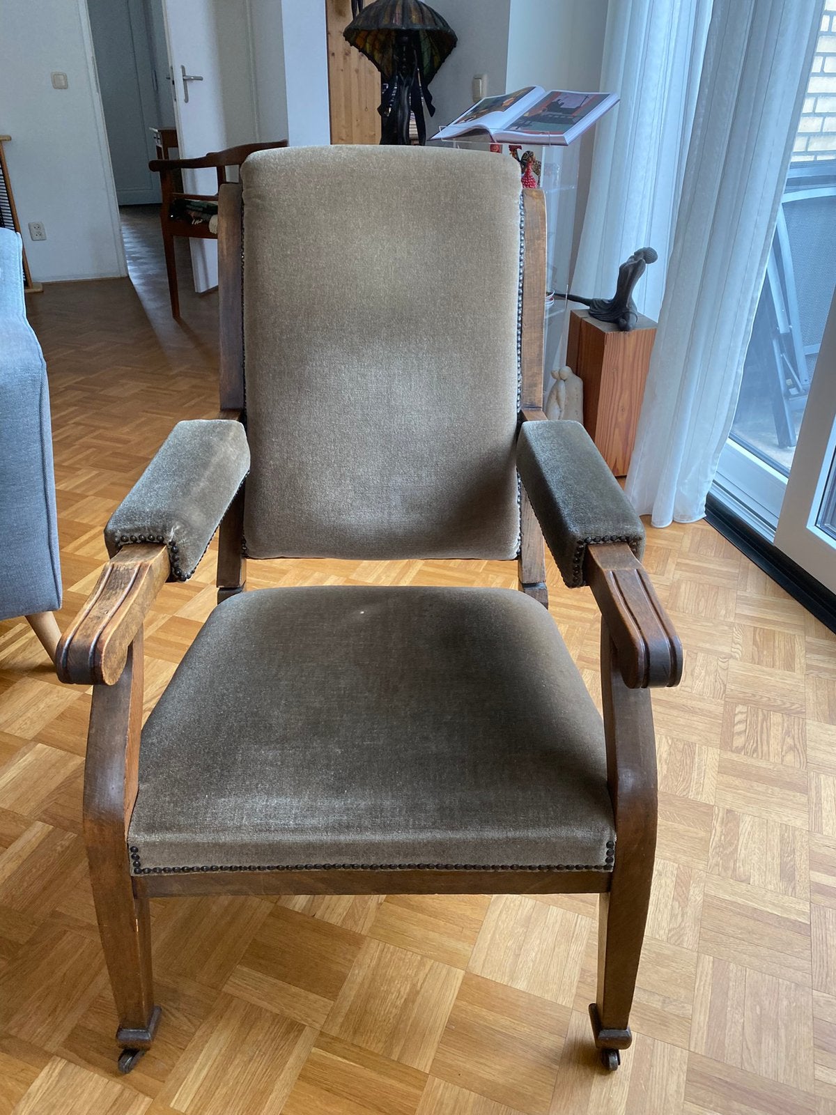 Antieke Engelse of Franse Voltaire stoel, Ophalen