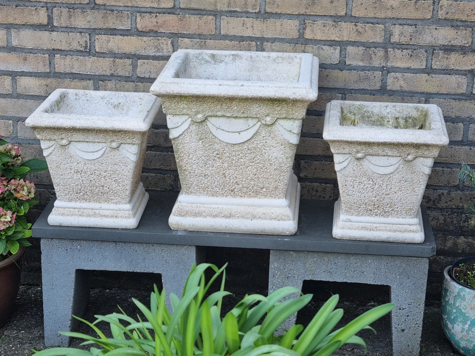 set van 3 plantenbakken  ZWAAR, Ophalen, Steen, Gebruikt, Vierkant