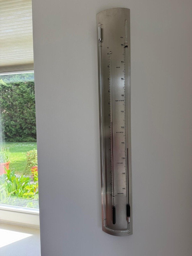Moderne Roselli barometer op een RVS achterplaat., Ophalen, Gebruikt, Barometer