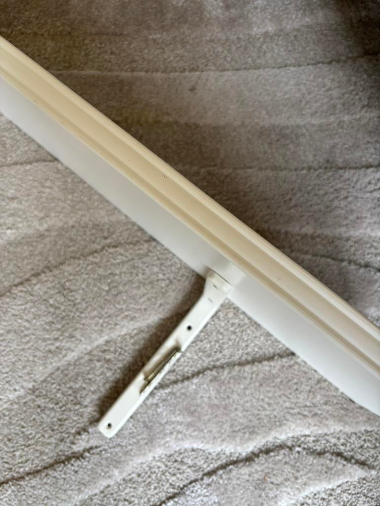 Wandplank wit • 120cm bij 30 cm • incl beugels, Huis en Inrichting, Woonaccessoires | Wandplanken en Boekenplanken, Ophalen, Zo goed als nieuw