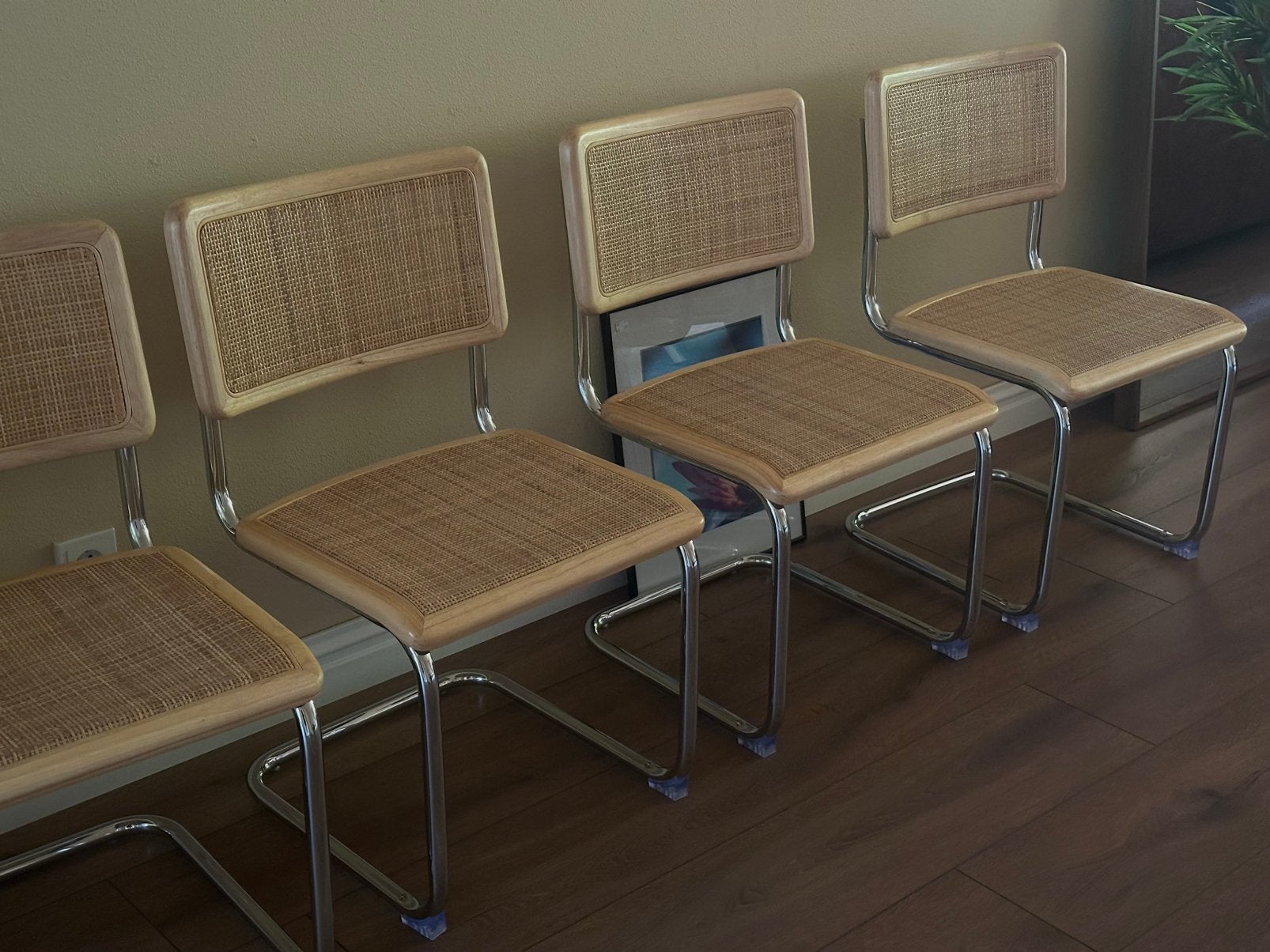 1 jaar oud - 4x eettafel stoelen, Ophalen, Zo goed als nieuw, Vier