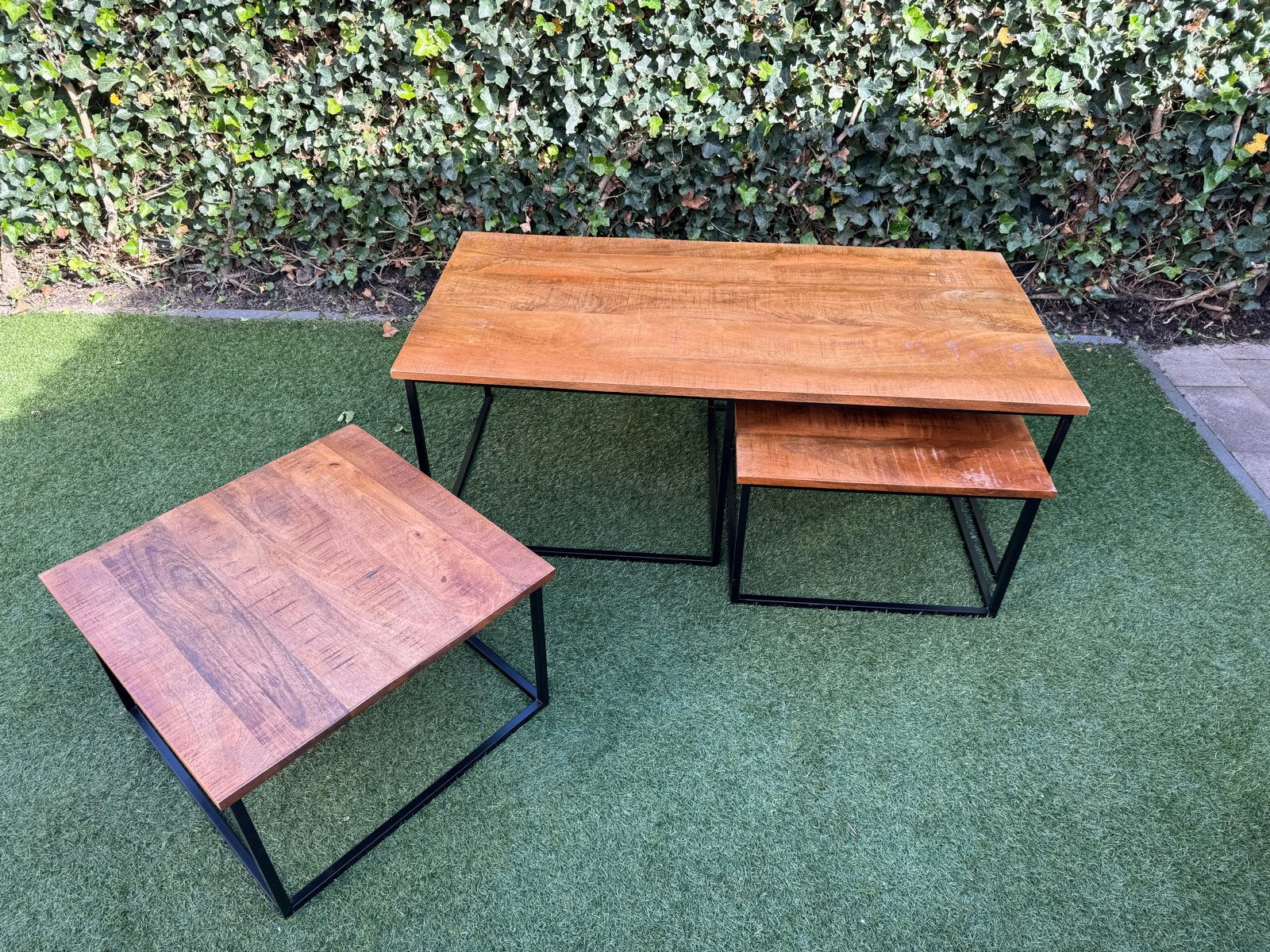 Salontafelset van mangohout en metaal - 3 stuks, Huis en Inrichting, Ophalen, Industrieel, modern, warm, 100 tot 150 cm, 50 tot 100 cm