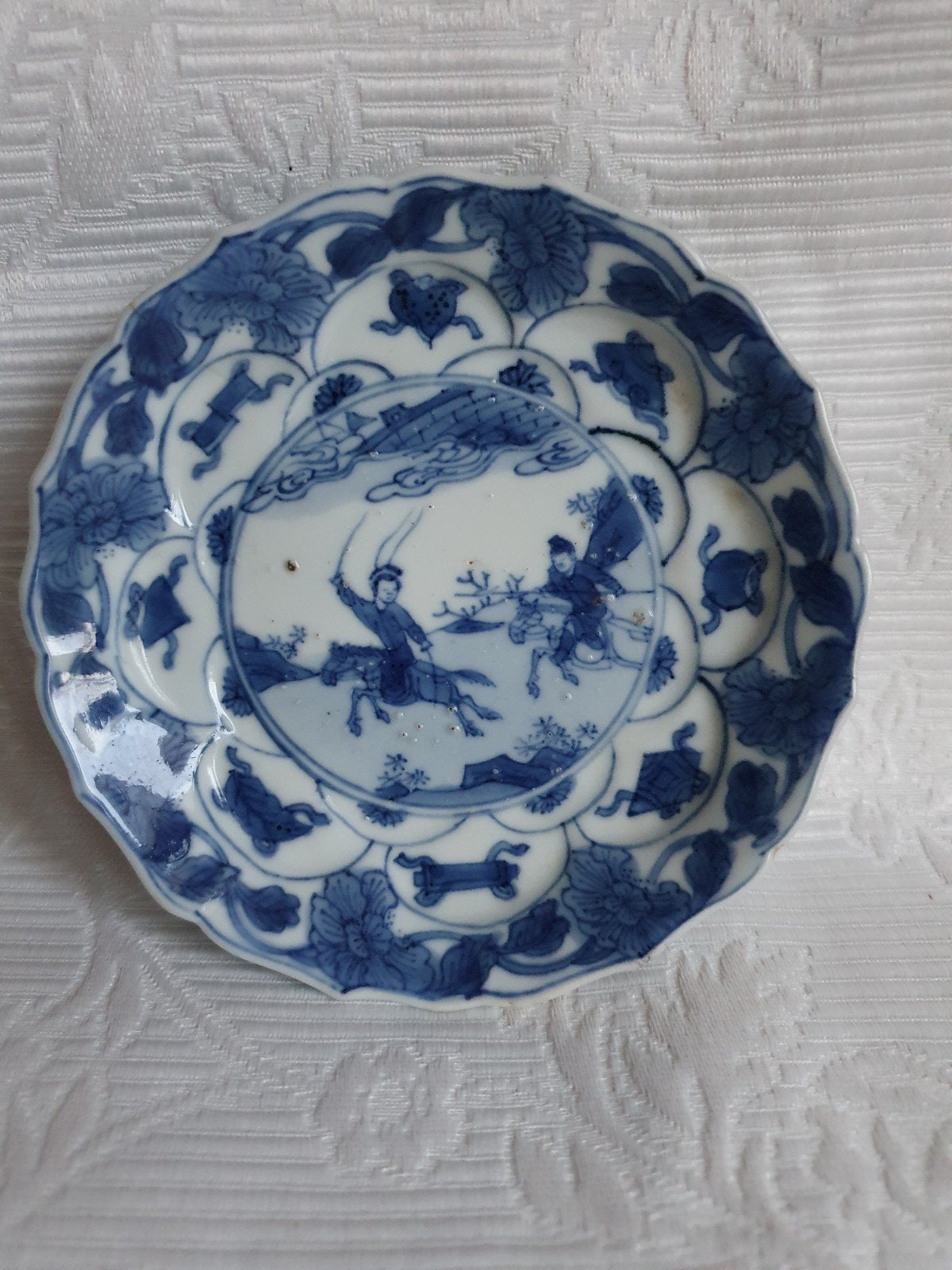 Chinese porseleinen schoteltje Kangxi, Antiek en Kunst, Antiek | Porselein, Ophalen of Verzenden