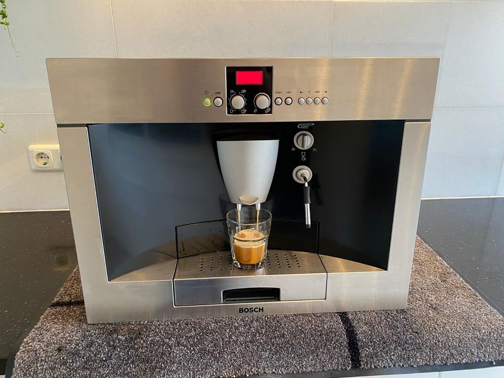 Siemens, Bosch, Neff, Miele, inbouw koffiemachine, Witgoed en Apparatuur, Koffiezetapparaten, Zo goed als nieuw, Gemalen koffie