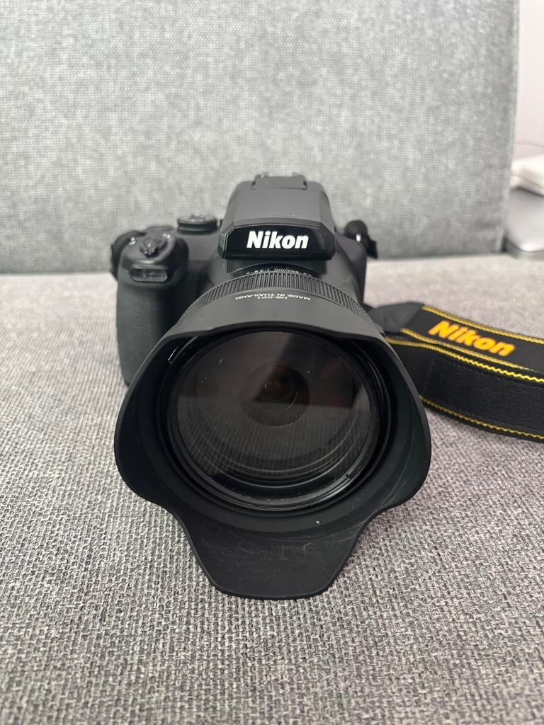 Nikon coolpix p1000 & 2 extra batterij, Compact, Ophalen of Verzenden, Zo goed als nieuw, Nikon