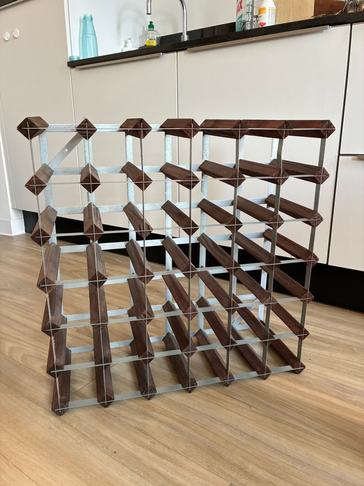 Tradi Wine Rack, Ophalen, Zo goed als nieuw, Metaal, 25 flessen of meer