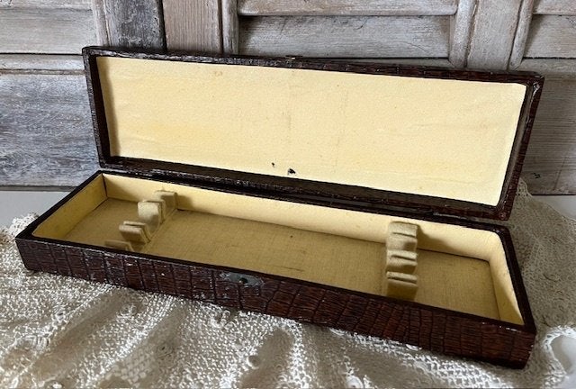 Antieke Franse cassette met 6 messen met benen heft, Ophalen of Verzenden