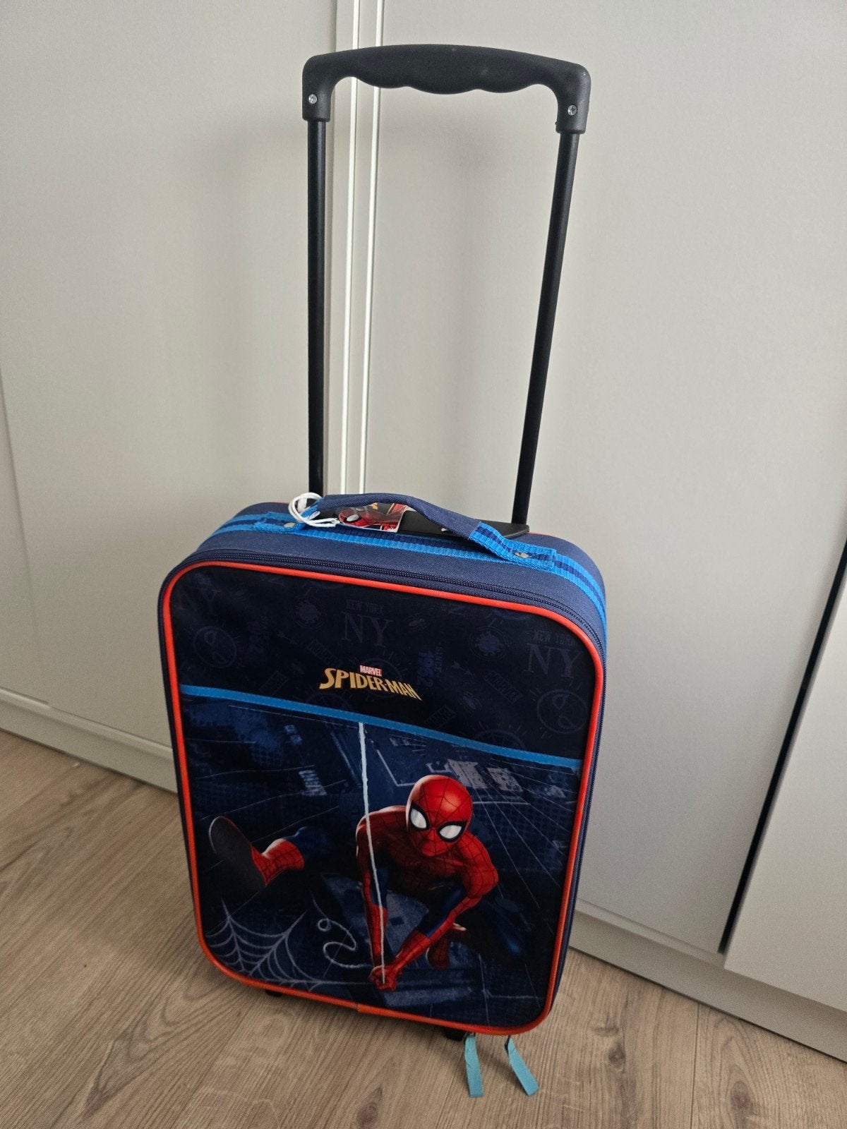 Spiderman Kinderkoffer met Wieltjes en Handgree, 40 tot 60 cm, Wieltjes, Gebruikt, 20 tot 30 cm