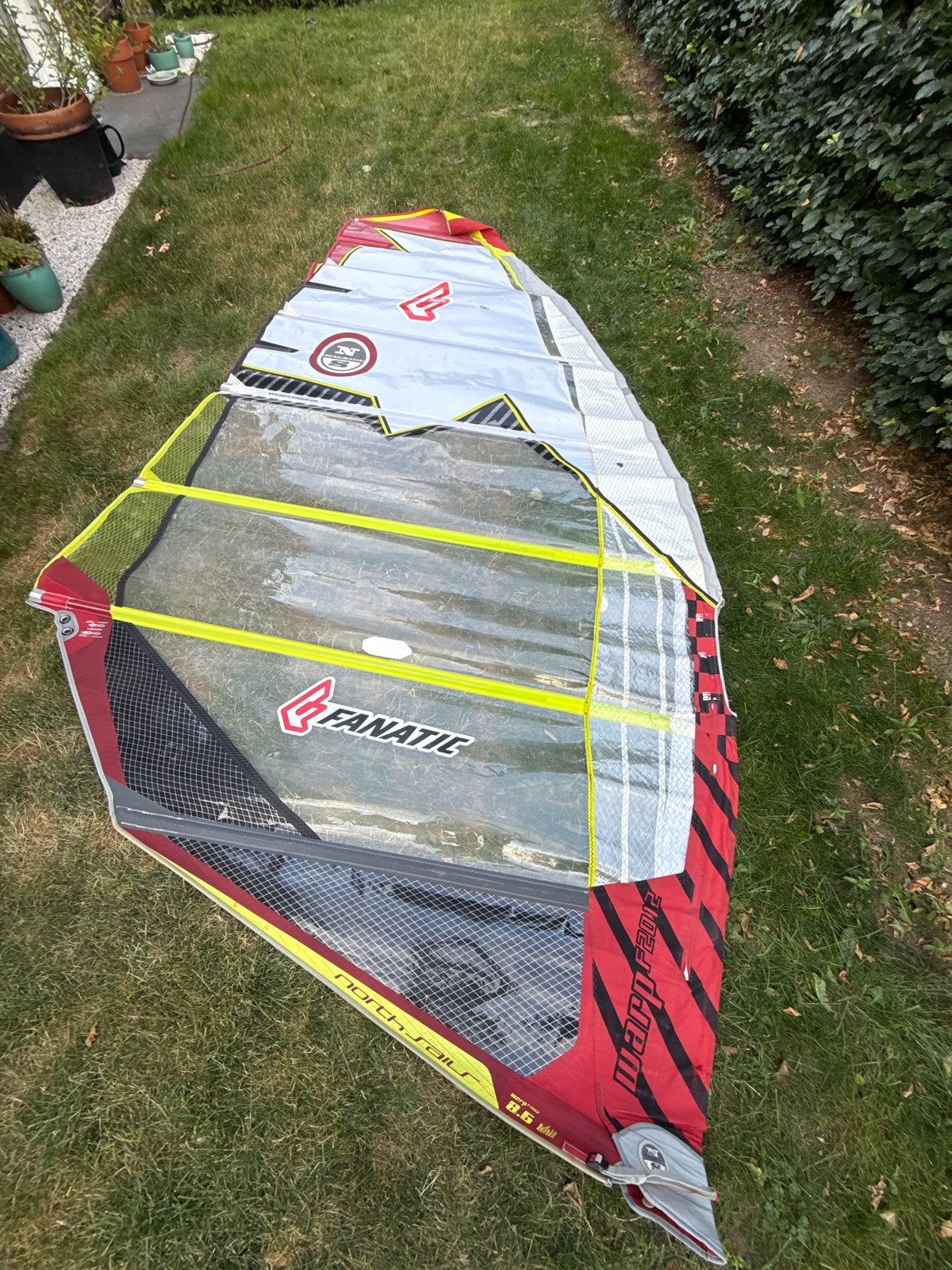 Fanatic North Sails Warp F2012 8.6m² windsurfzeil, Gebruikt, Fanatic, Ophalen of Verzenden, 8 m² of meer