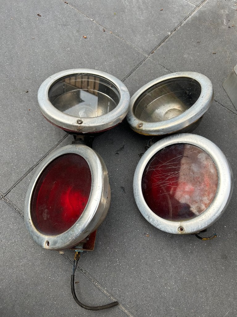 tk:4 Oude spoorweg seinlampen aluminium rood/wit jaren 60, Verzamelen, Ophalen of Verzenden, Gebruikt, Trein, Overige typen