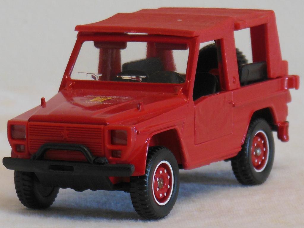 PEUGEOT. P4. 1984. Solido, 2181. 1:43. OVP. Igst. Brandweer., Verzenden, Zo goed als nieuw, Auto, Solido