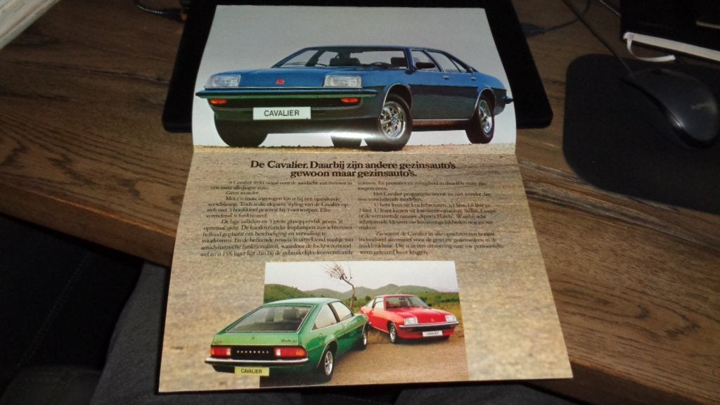 Folder VAUXHALL  CAVALIER, Verzenden, Gelezen, Overige merken