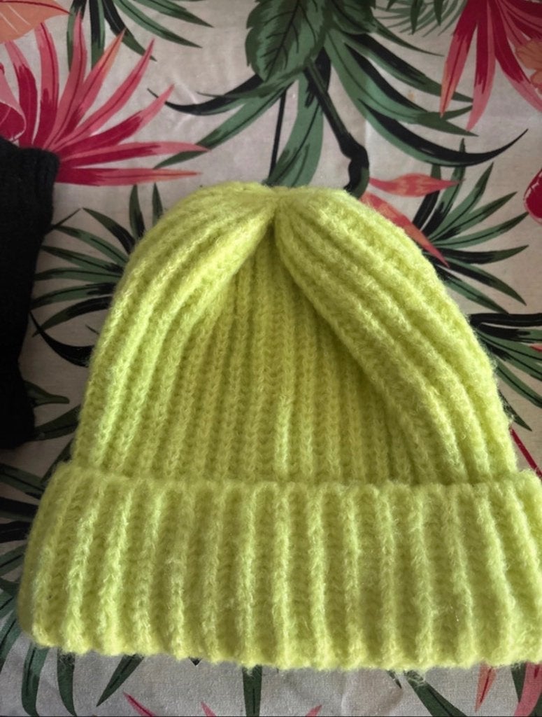 Nieuwe Pieces Muts - Neon Geel, Pieces, Nieuw, Overige maten, Ophalen of Verzenden