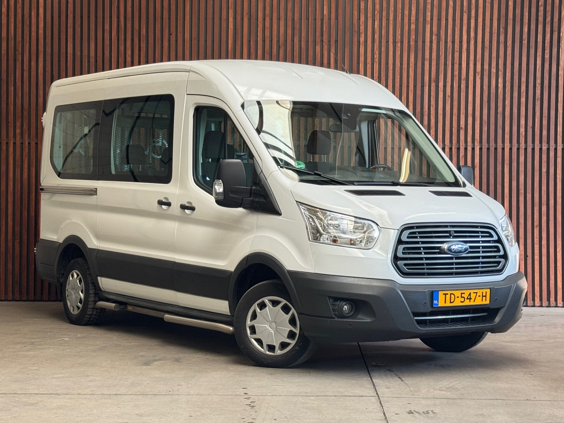 Ford Transit 310 2.0 TDCI ROLSTOEL met Lift 9+1 NAVI-PDC-CRU, Euro 6, Wit, Origineel Nederlands, Bedrijf