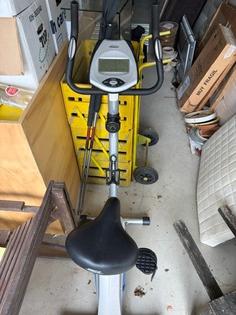 Hometrainer BH Fitness H150 - Goede staat, Ophalen, Gebruikt, Metaal, Benen