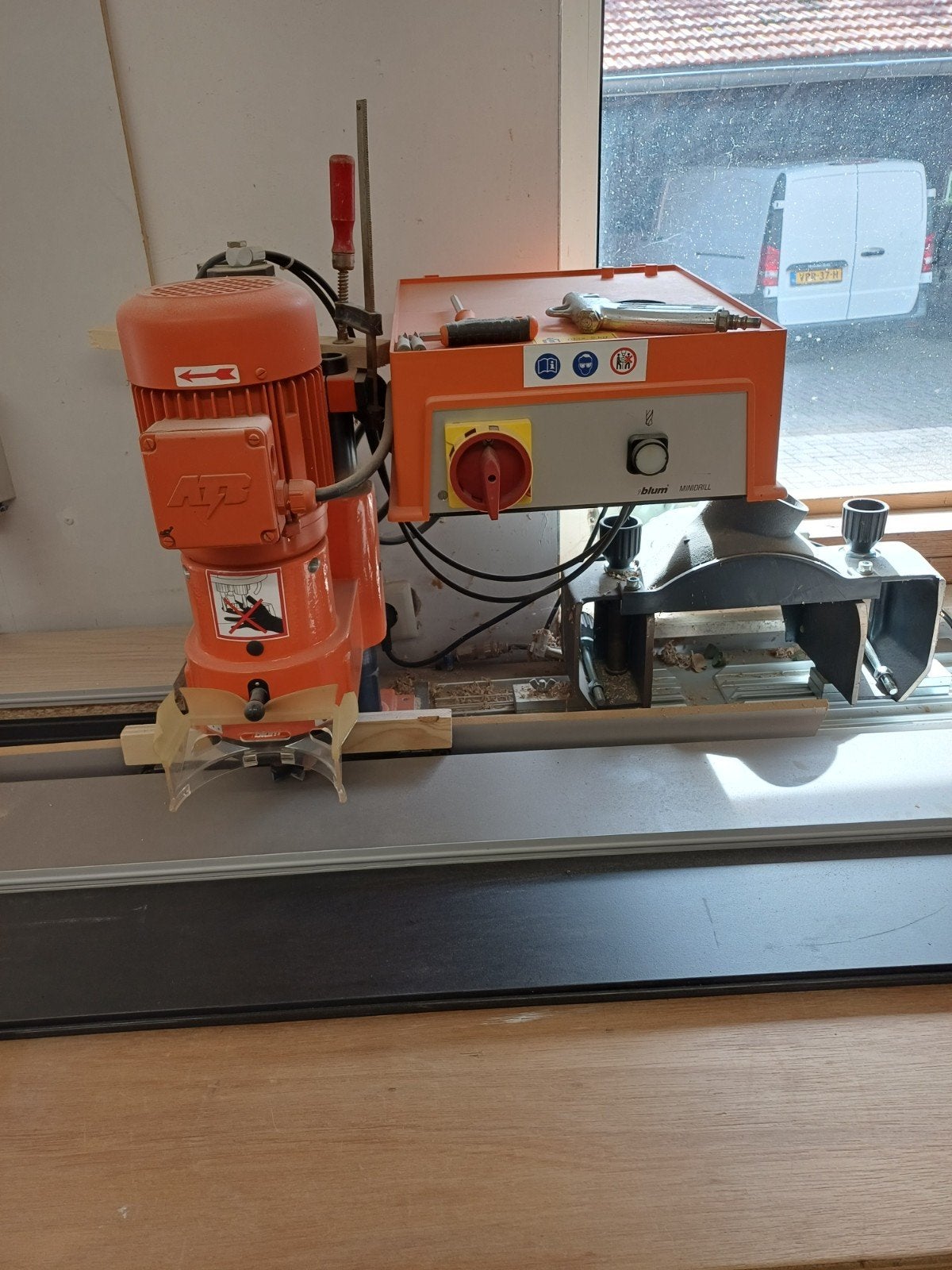 Te koop Blum. Minidrill Boormachine, Ophalen, Lockmachine, Overige merken