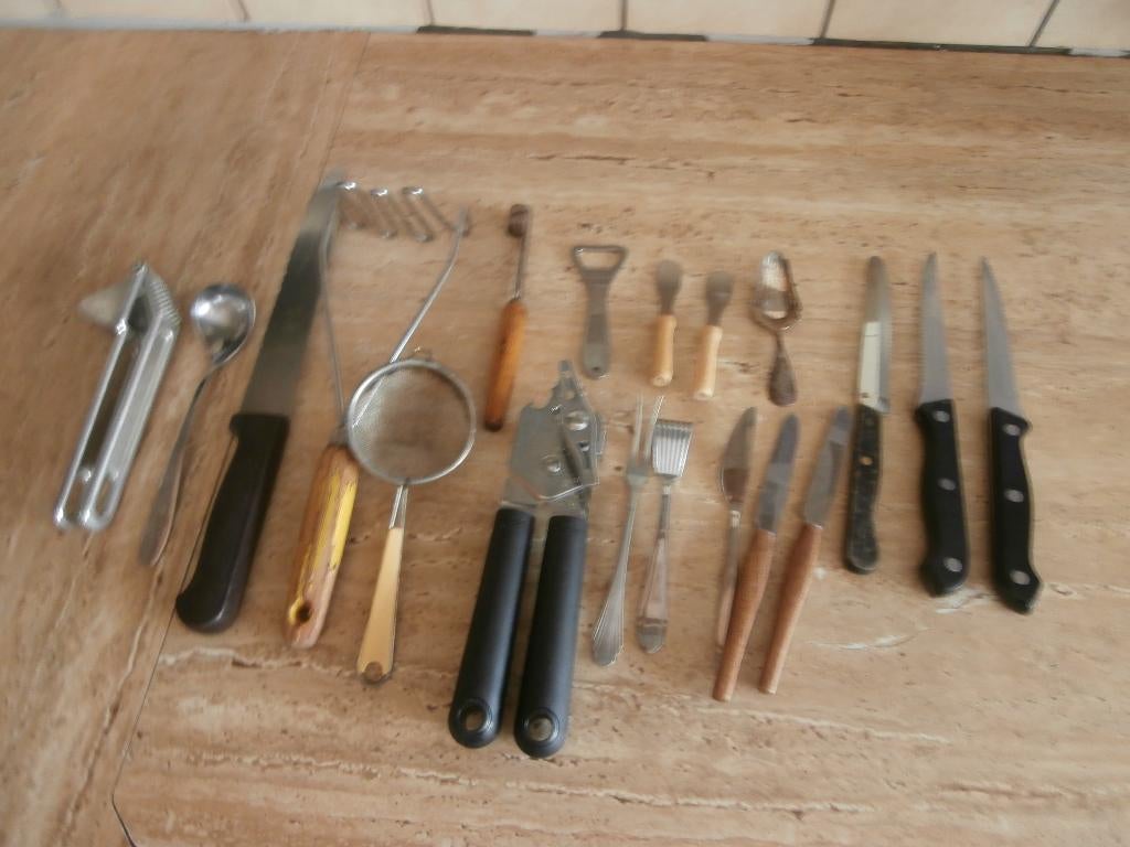 bestek mes botermesje stamper flesopener theezeefje knoflook, Ophalen of Verzenden, Gebruikt, Rvs of Chroom