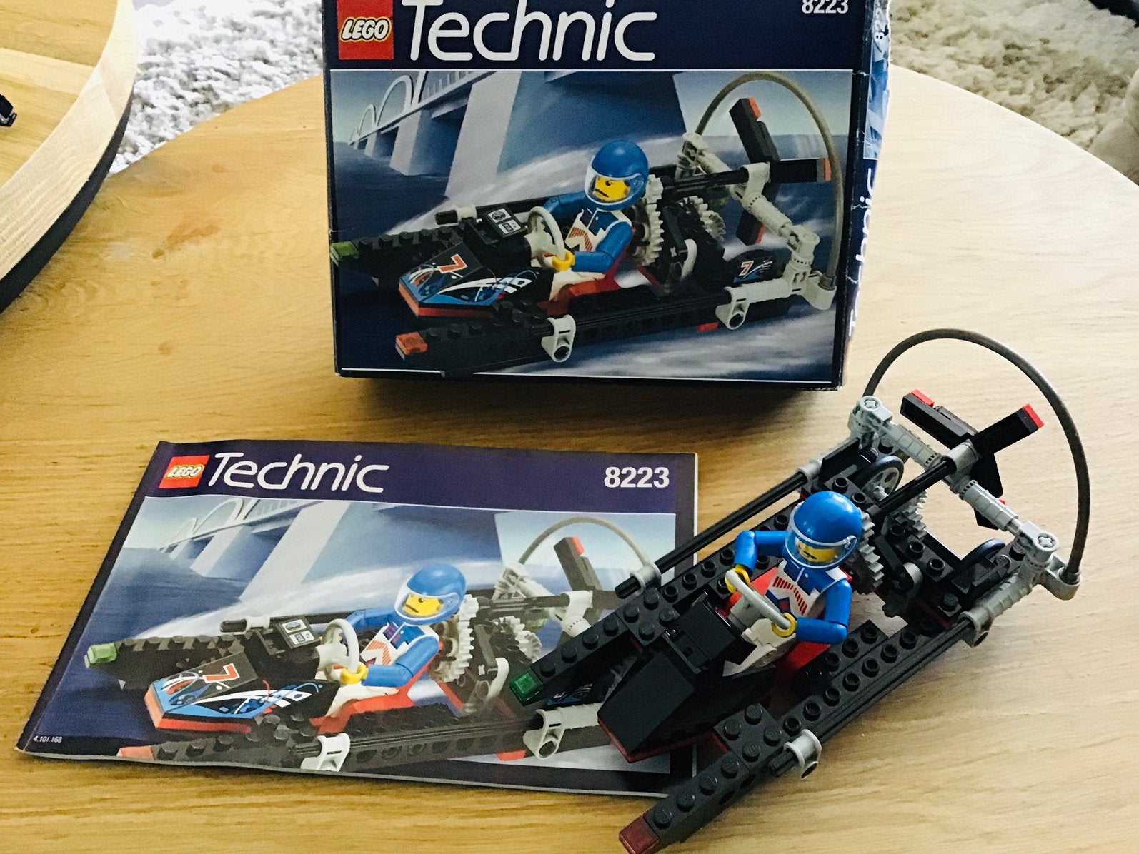 LEGO technic model 8223, hydrofoil 7, compleet en ZGAN, Lego, Ophalen of Verzenden, Zo goed als nieuw, Technic
