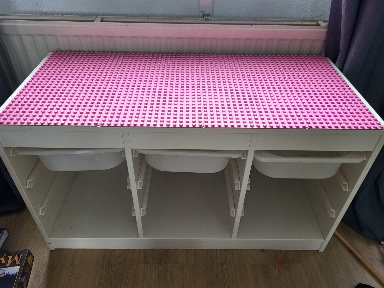 IKEA kast met Duplo platen en opbergbakken + veel Duplo, Kinderen en Baby's, Ophalen, Gebruikt, Duplo, Inclusief extra onderdelen