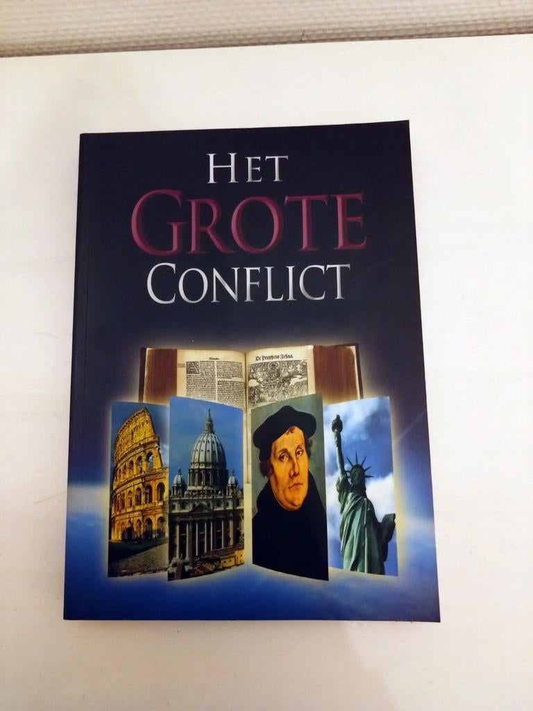 Het Grote Conflict., Ophalen of Verzenden, Zo goed als nieuw