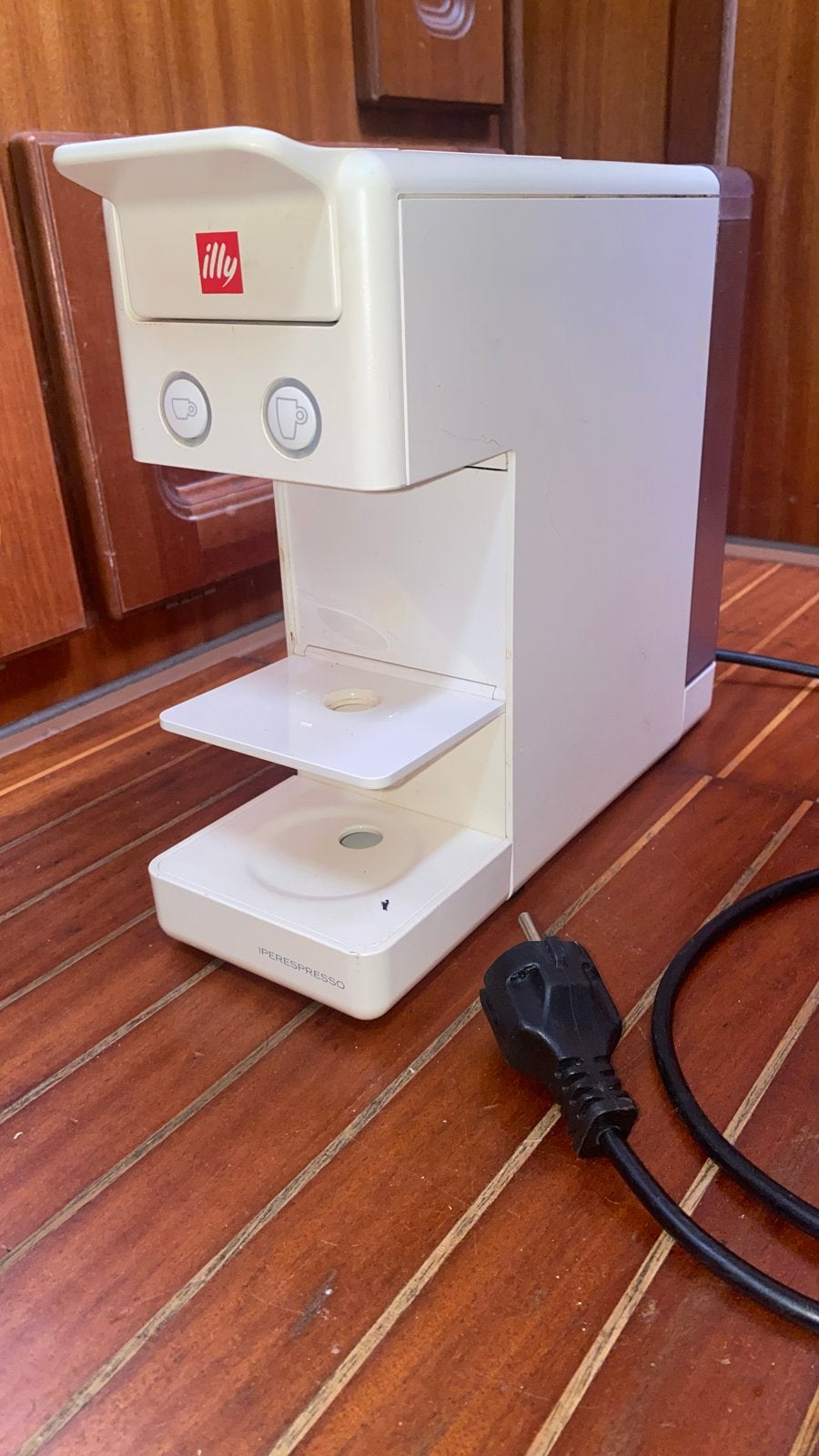 Illy Iperespresso koffiezetapparaat - Compact en stijlvol, Gebruikt, Espresso apparaat, Ophalen of Verzenden, 1 kopje
