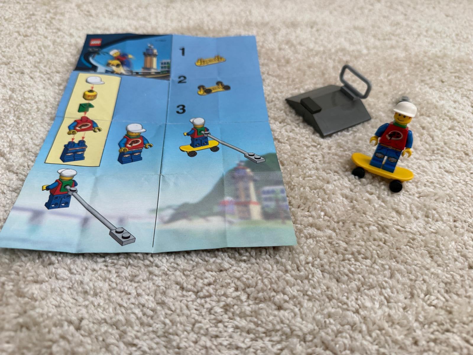6731 lego compleet skate boarding Pepper minifigure boekje, Ophalen of Verzenden, Zo goed als nieuw