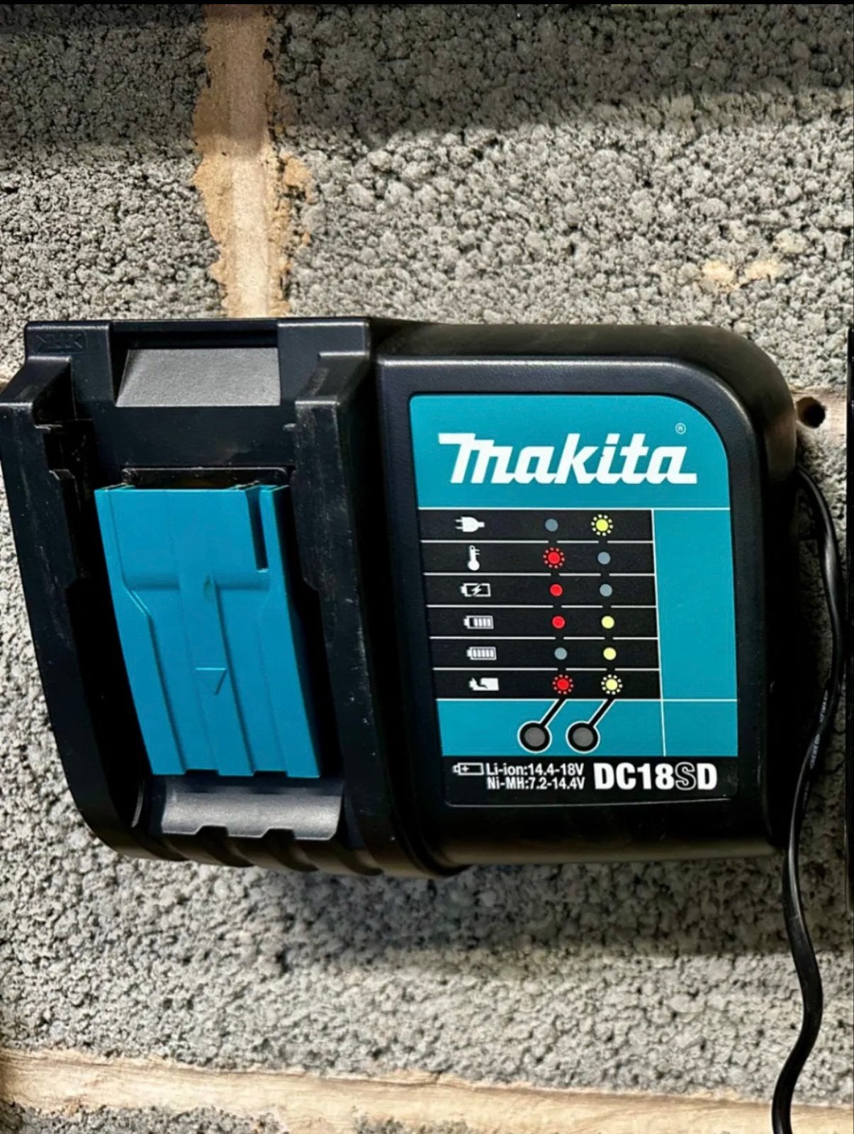 Makita DC18SD Wandbeugel, Ophalen of Verzenden, Nieuw